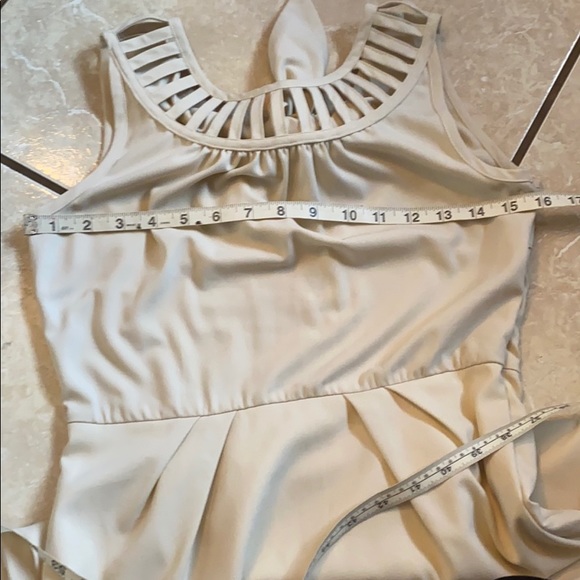 Esley Dress SZ SM - Picture 7 of 8